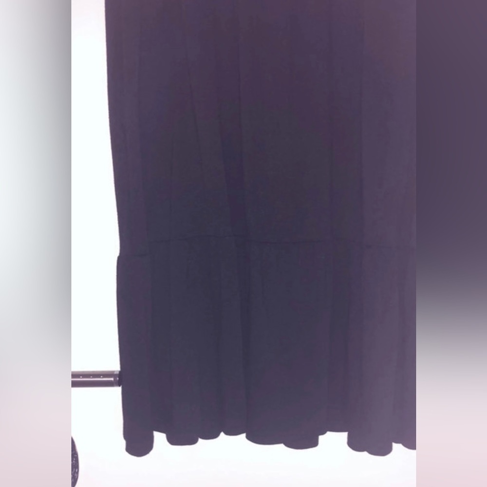 Cold Shoulder Dress - Picture 3 of 4
